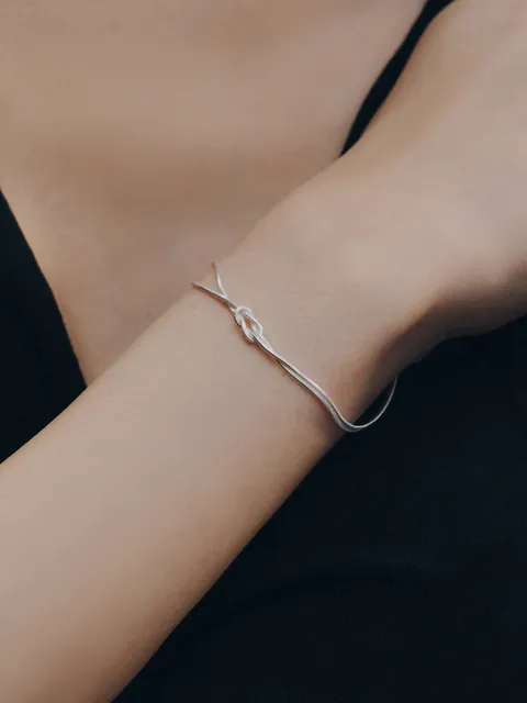 (silver 925)Tied line bracelet
