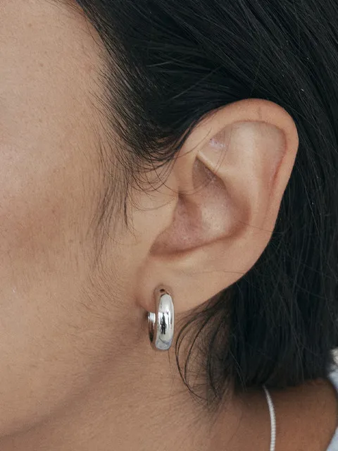 Arco Silver one touch Earring.ebs005