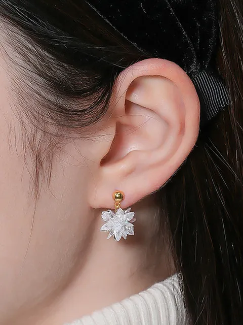 반짝이는 별 꽃 크리스탈 댕글 귀걸이