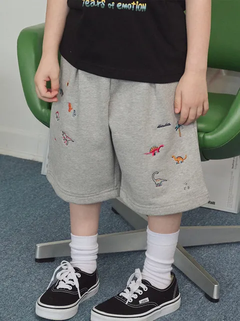 KIDS 와이드 다이노 스웨트쇼츠 그레이