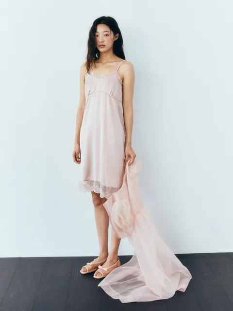 Amelie Lace Slip_rose