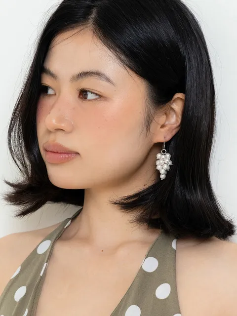 pearl podo earring - white