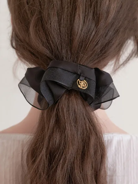 mesh satin logo pendant scrunchie (H018_black)