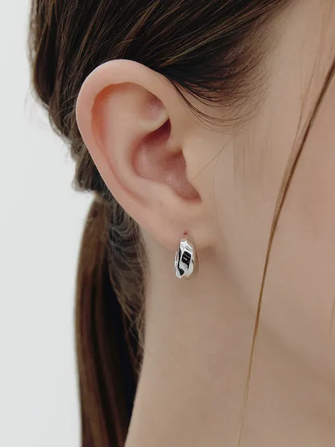 트루비온 (W) 원터치 귀걸이 HL6E63602WBXXX