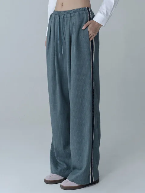 STRIPE EDGELINE WIDE PANTS_VINTAGE BLUE