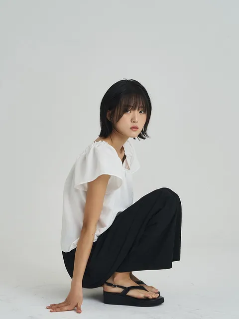 Coy 플랫폼 키높이 쪼리 샌들 4cm (블랙)