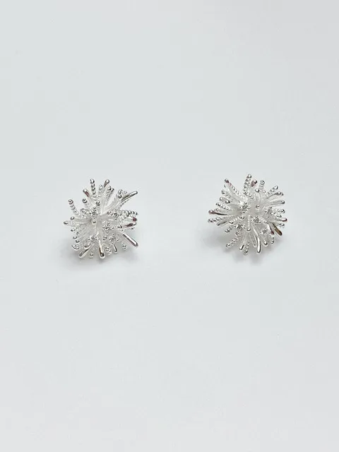 SNOW EARRING