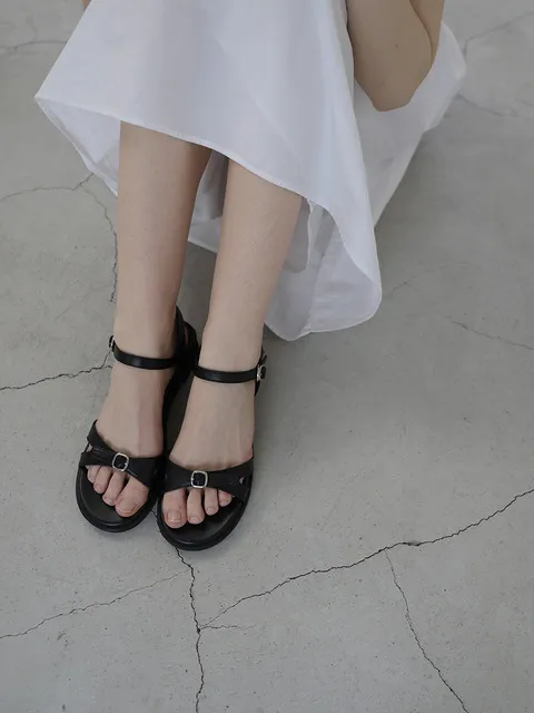 르 클래식 아르덴 스트랩 샌들 - 롱 블랙