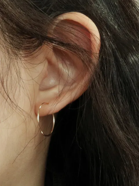 14K GOLD 18MM PIPE RING EARRING