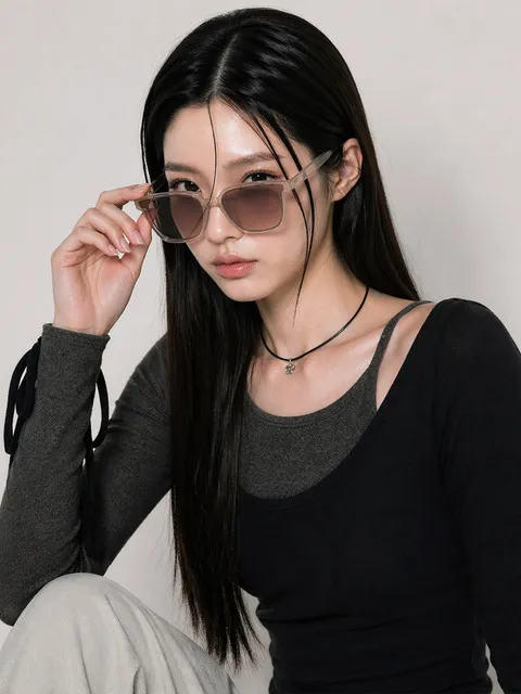 WIRWIR 폴더 선글라스 BEIGE