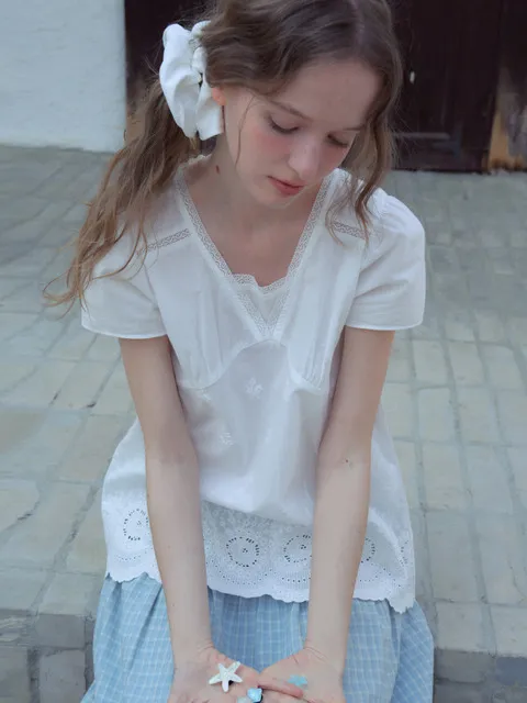 Dreamy Scallop Lace Blouse_White(OB6BL07)