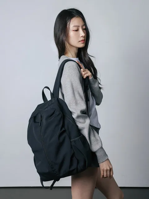 쉘리 나일론 백팩_블랙