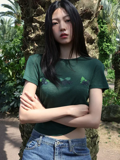 berries digital printed t-shirt