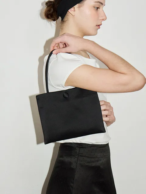 90s Silk Accord Tote Bag (Black)