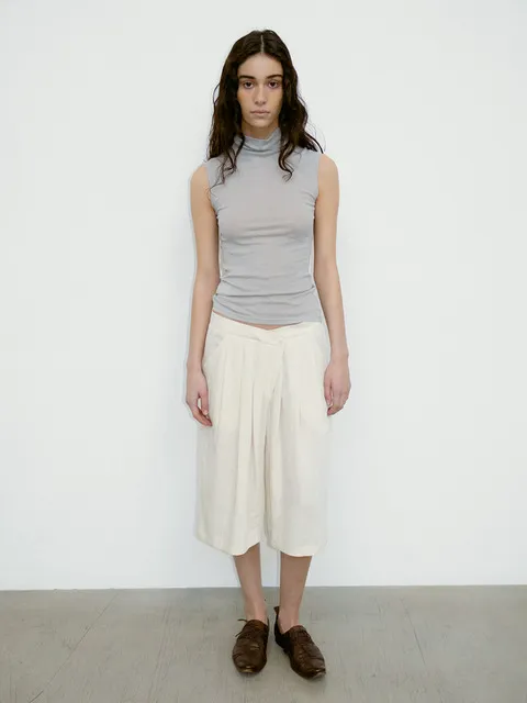 Wrap Two-Tuck Half Pants (Cream)