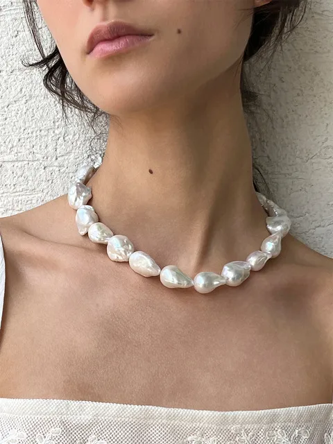 Deep Raw Pearl Necklace