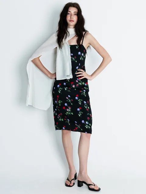 Floral strap dress (Black)