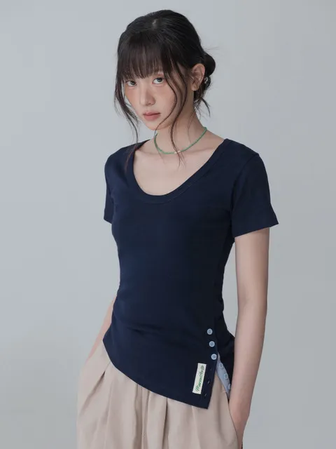 SIDE BUTTON SHIRRING HALF T-SHIRT_NAVY
