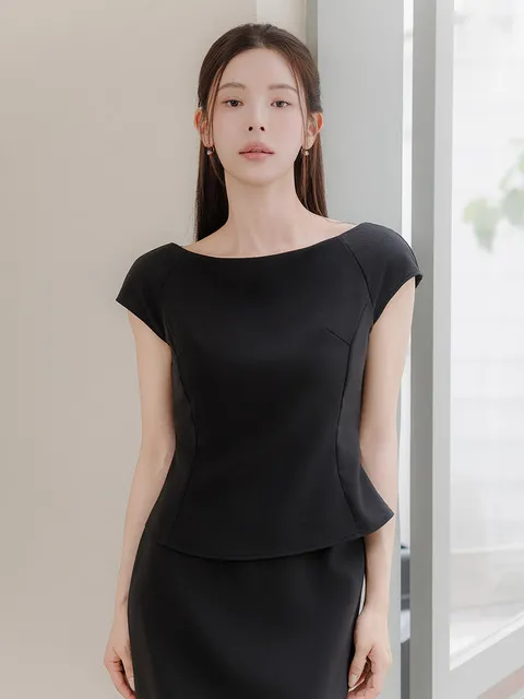 칼린 입술넥 블라우스_Black
