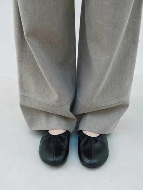 SHIRRING BALLET FLAT (SOFT BLACK)