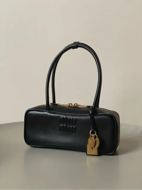 미우미우 토트백 5BB173 2CRW F0002 BLACK DOM