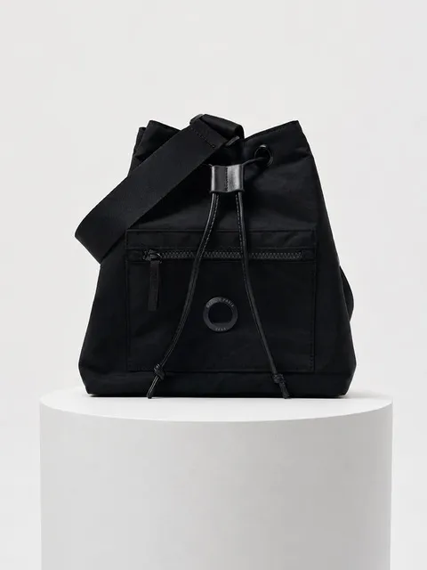 Arles Bucket bag 아를 버킷백 블랙