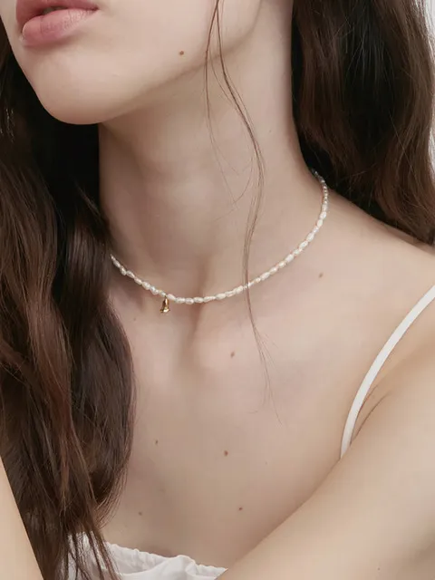 Rose Bell Natural Pearl Necklace
