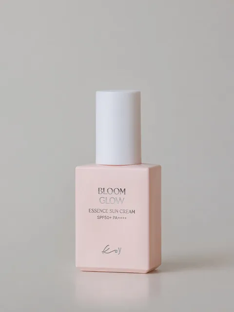 블룸 글로우 에센스 선크림 30ml
