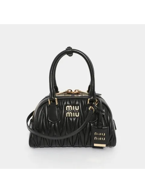미우미우 26FW 아르카디 마테라쎄 골드로고 여성 토트백 5BB191 AN88 F0002