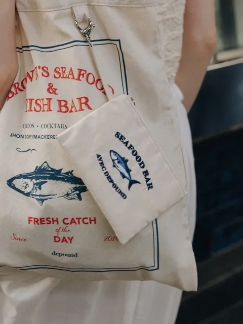 seafoodbar pouch - natural
