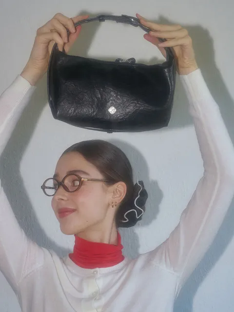 테일 버클 호보백_블랙