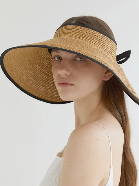 wide ribbon logo pendant raffia sun visor (C010_beige)