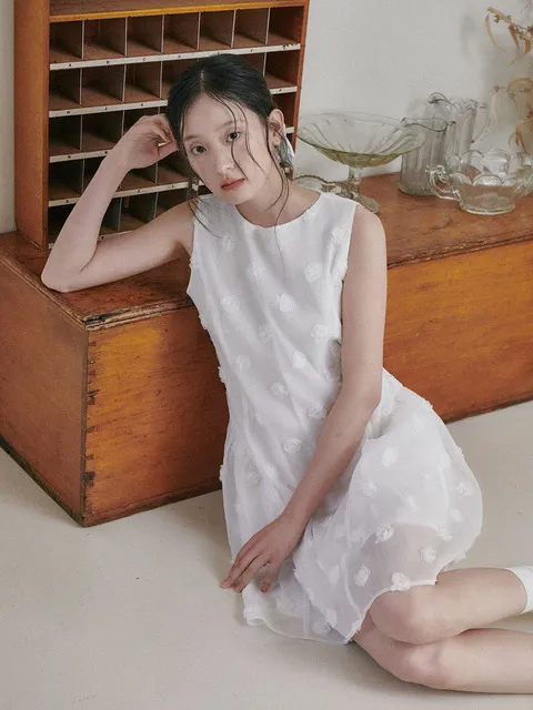 FLORAL RELIEF MINI DRESS_WHITE