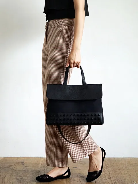 Black Studs