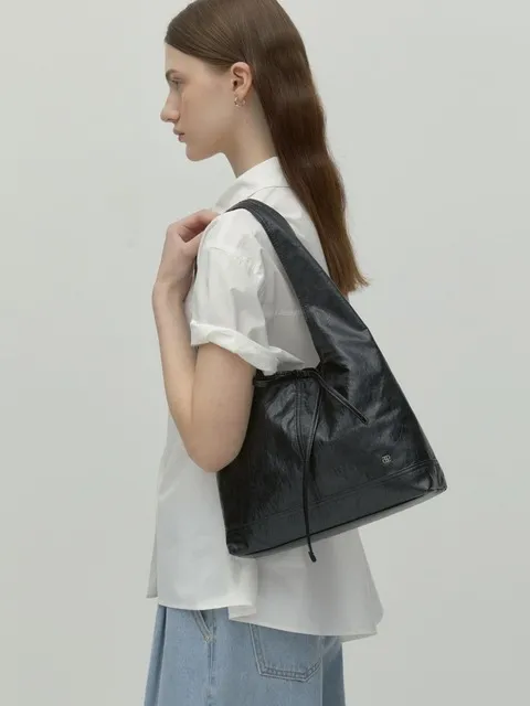 pino bag (hobo) - black (M)