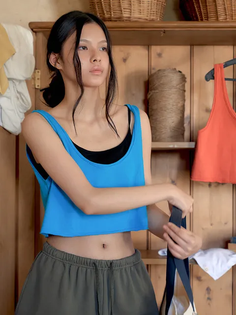 Chill Crop Tank (Ocean Blue)