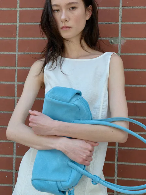 LT1004 SUEDE CARGO POCKET TOTE BAG, SEA BLUE
