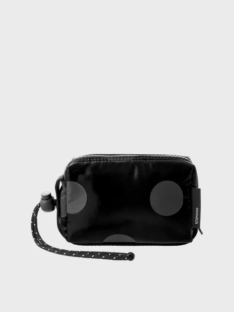 CAMERA POUCH 001 Glossy Black Polka Dot