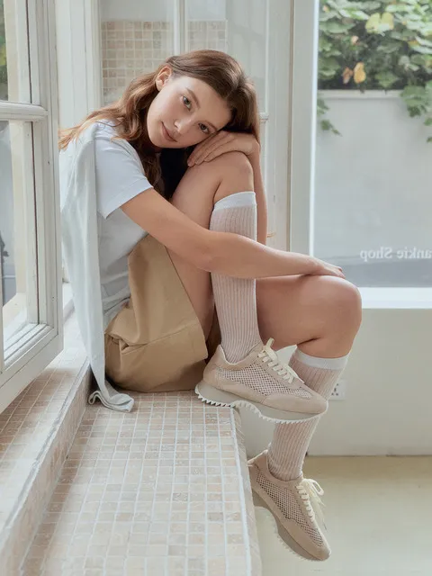 Classy Sneakers_ Beige