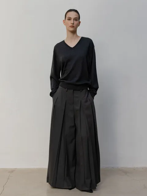 SEPHIA PLEATED PANTS (DARK GREY)