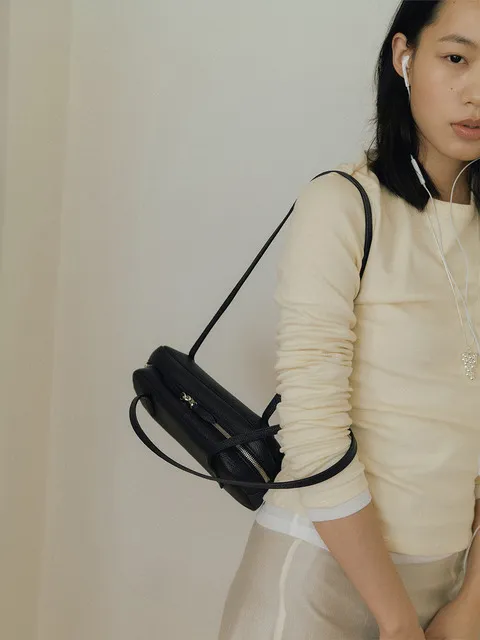 윌로 플루트백 미니 Willo Flute Bag Mini Black