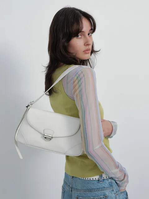 Nove Sholuder in Ivory UA6SB108-03