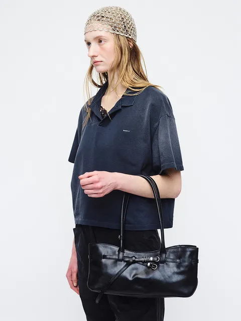 GRANDMA USED SHOULDER BAG_black pull-up