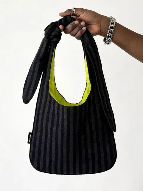 TIELO BAG NOIR KHAKI 타일로백 노아 카키 매듭 숄더백