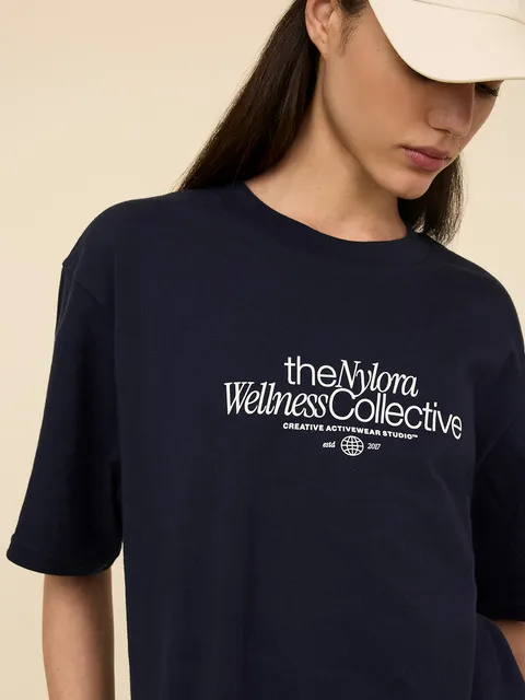 THEO WELLNESS TOP NAVY