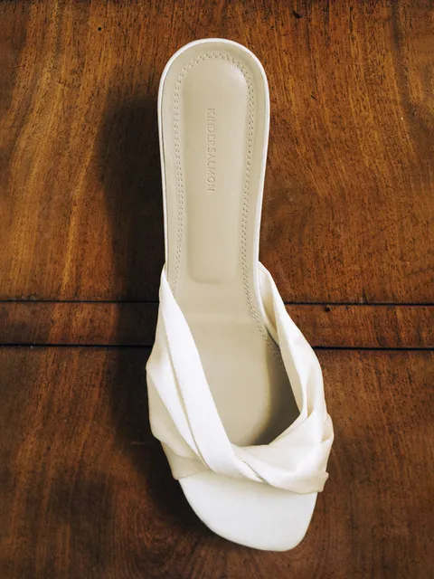 Luva Satin Sandal Crema