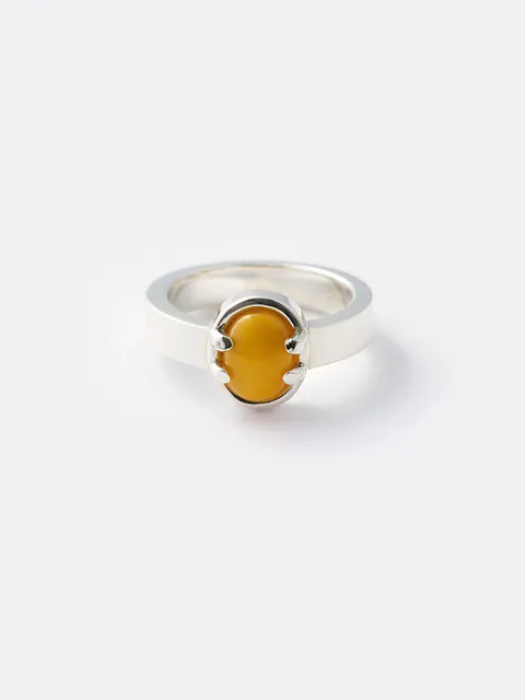 Minue Amber Ring