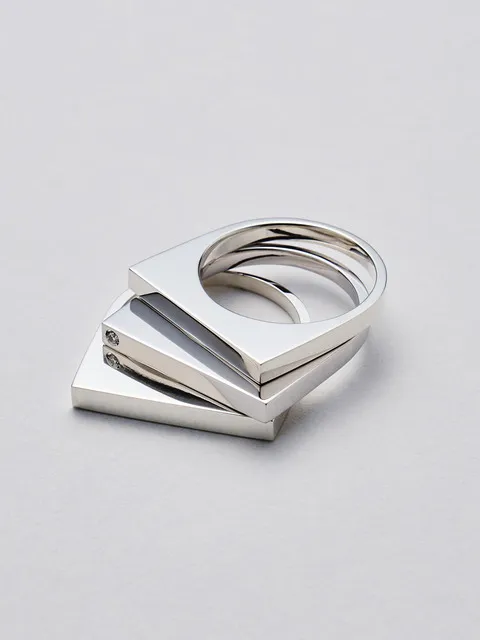 Meno Forte Square 1diamond Ring