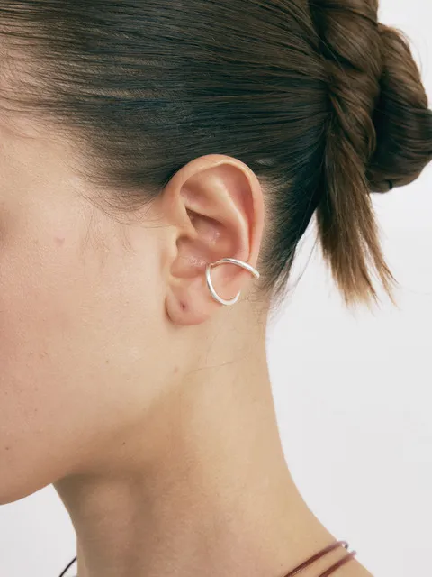 Matt Curve Gap Ear Cuff
