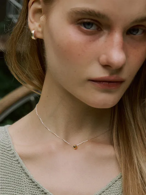 S925 Gold Trace Cylinder Necklace. MLN2602